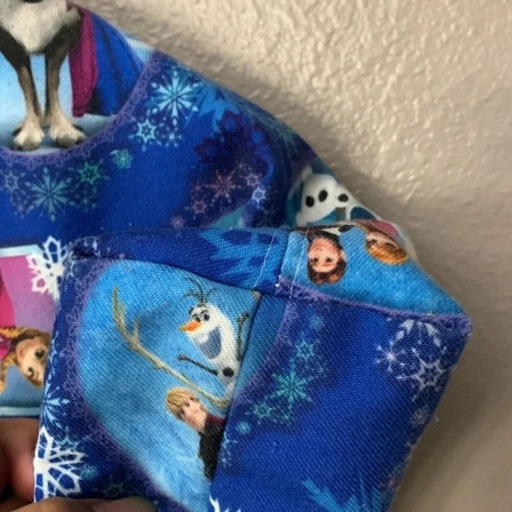Frozen print Girl bag With snow buttons unbranded